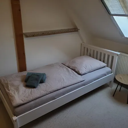 Apartment Gaeste- Und Monteurwohnung Im Dg In Mit Ac *