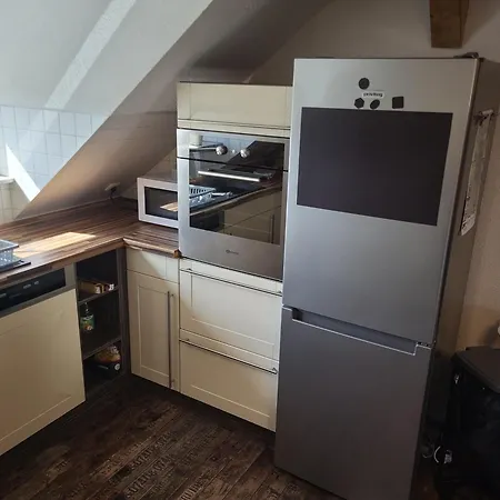 Apartment Gaeste- Und Monteurwohnung Im Dg In Mit Ac